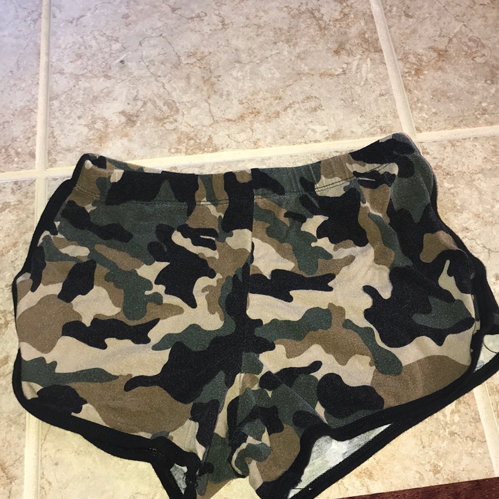 Camo Shorts!!